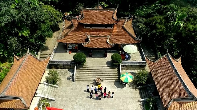 Đền mẫu Âu Cơ